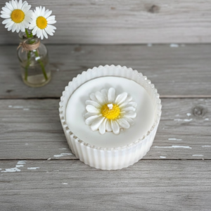 Daisy flower Scented Soy Candle